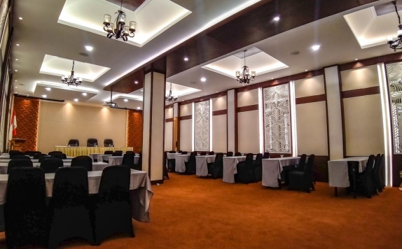 Meeting Room di Inna Simpang