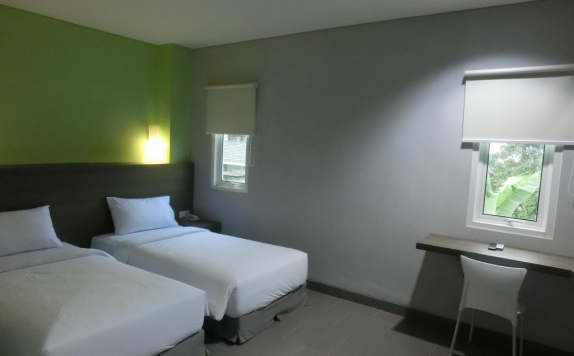 Guest room di IZI Hotel Bogor