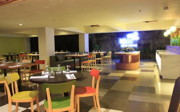 Restaurant di Jambuluwuk Thamrin Hotel