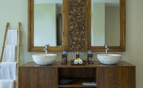 Bathroom di Jannata Resort and Spa