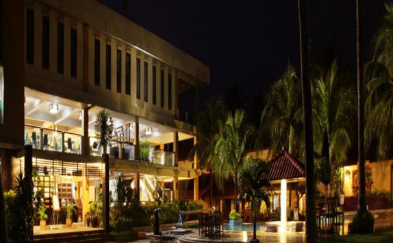 exterior di The Jayakarta Villas Anyer Beach Resort