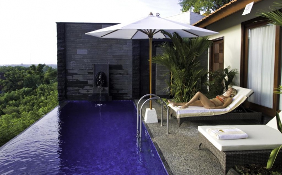 Swimming Pool di Jimbaran Cliffs Private and Spa Bali