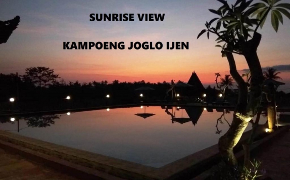Swimming Pool di Kampoeng Joglo Ijen