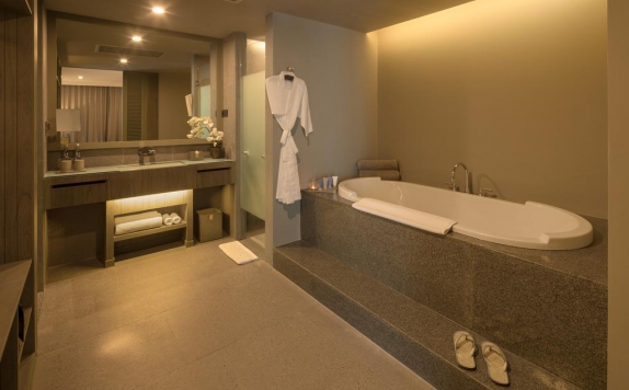 Bathroom di Kanvaz Village Resort Seminyak