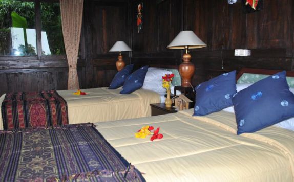 Kamar Tidur di Kasan Hill Side Resort