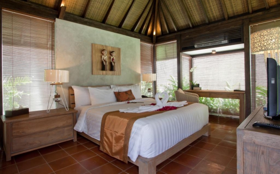 Tampilan Bedroom Hotel di Komea Villas