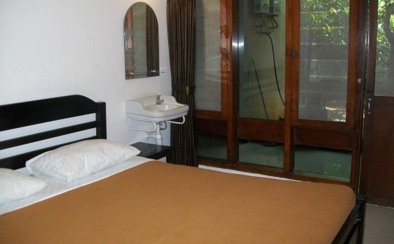 Bedroom di Krowi Inn Surabaya