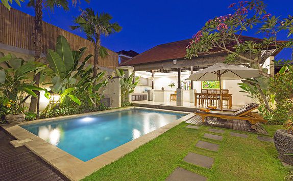 Pool at 2 bedroom di Kubal Villa Seminyak