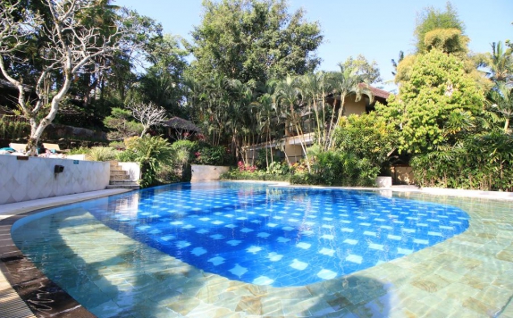 Swimming Pool di Kupu Kupu Barong Villas and Tree Spa