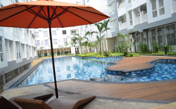 Swimming Pool di Kyriad Hotel Airport Jakarta