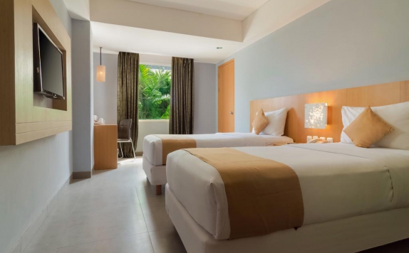 Tampilan Bedroom Hotel di Kyriad Royal Seminyak Bali