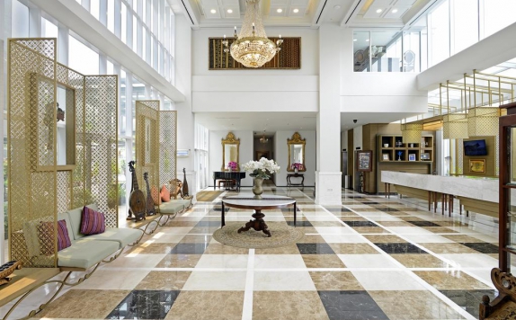 Interior Lobby di La Lisa Surabaya