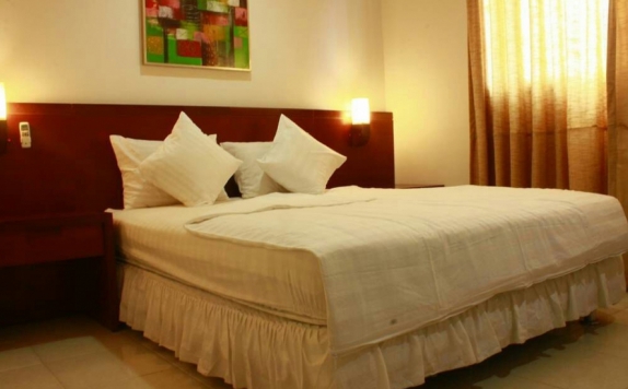 kamar tidur di LARIZ Alauddin Hotel & Convention