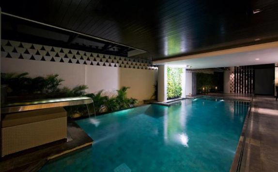 swimming pool di L Hotel Seminyak