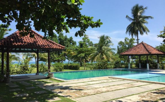 Swimming Pool di Lor In Belitung Resort