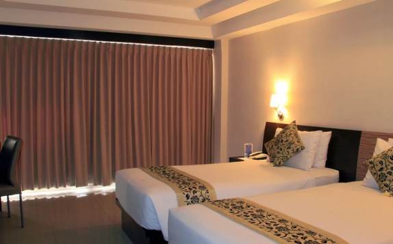 Tampilan Bedroom Hotel di Losari Sunset Hotel