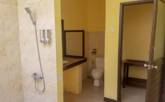 Bathroom di Lovina Eco Lodge