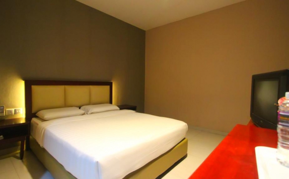 Tampilan Bedroom Hotel di Lovina Inn Penuin