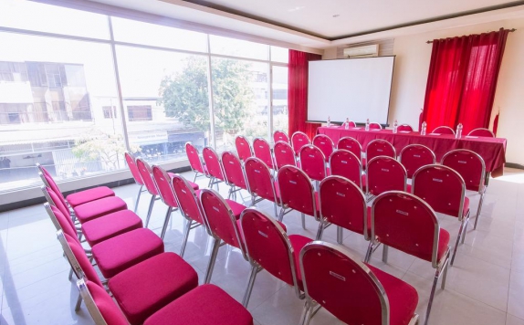 meeting room di Luxpoint Hotel