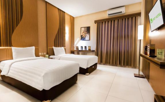 Guest Room di Lynt Hotel Jakarta