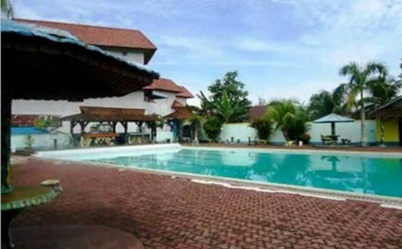swimming pool di Mahkota Singkawang