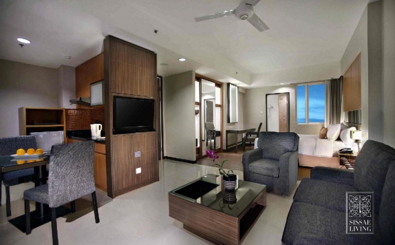 Living Room di Malibu Suites by Sissae Living
