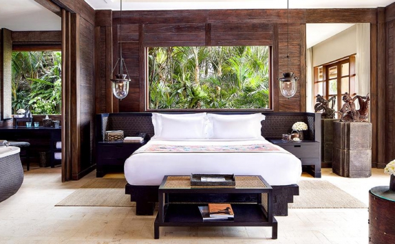 Kamar tidur di Mandapa A Ritz Carlton Reserve