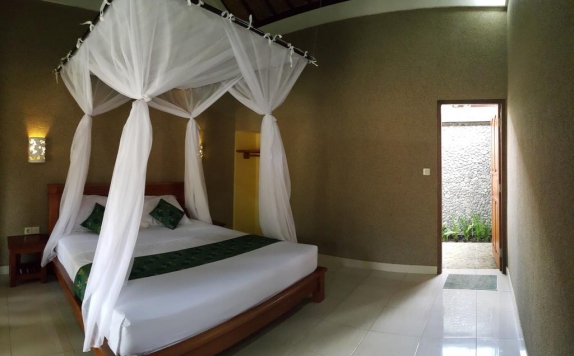 Tampilan Bedroom Hotel di Mango Tree Inn