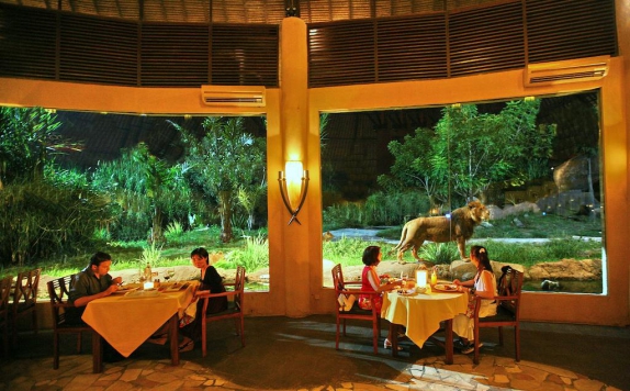 Restaurant di Mara River Safari Lodge