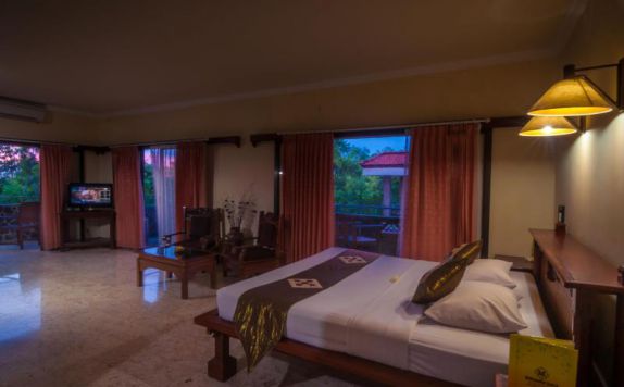 guest room di Melasti Kuta Beach Bungalow & Spa