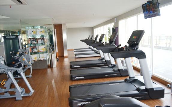 Gym and Fitness Center di Menteng Park Exclusive Emerald Tower