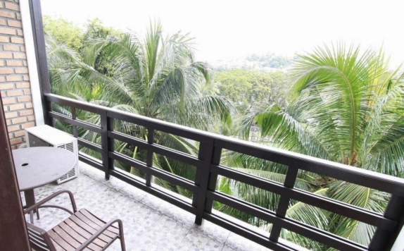 Terrace di Mesra Resort Hotel