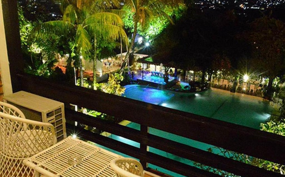 Terrace di Mesra Resort Hotel