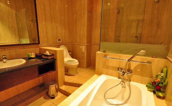 Bathroom di Mimosa Jimbaran Boutique Resort & Spa