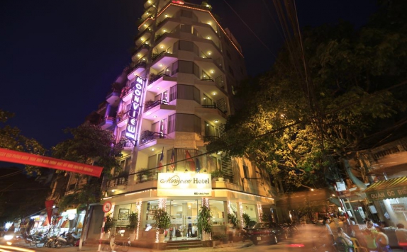 Moon View Hang Than Hanoi and North