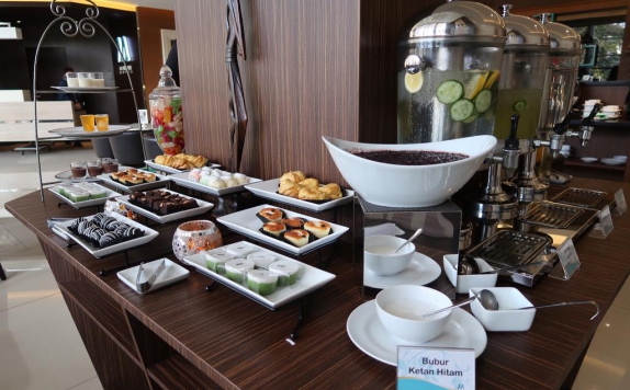 Food & Beverages di M Premiere Hotel Bandung