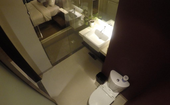 Bathroom di M Regency Makassar