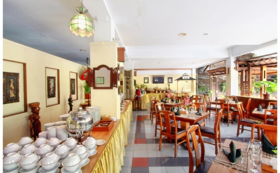 Restaurant di Mutiara Hotel