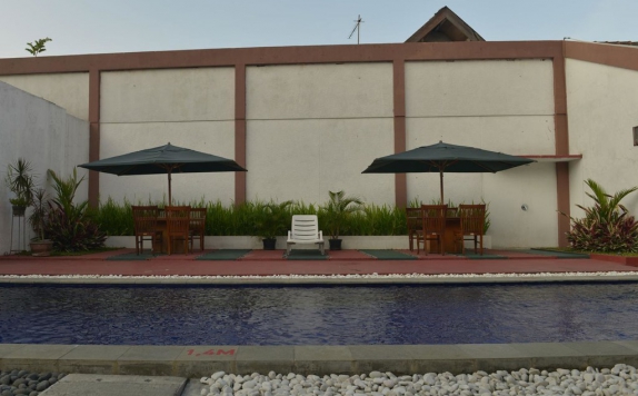 Swimming Pool di The Naripan Hotel