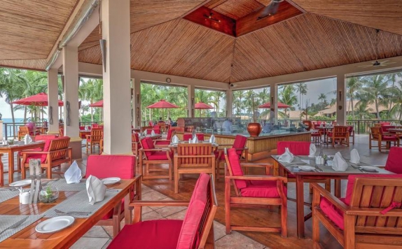 Restaurant di Nirwana Beach Club