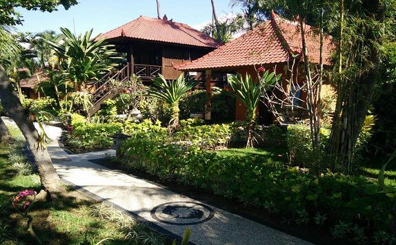 di North Bali Beach Cottages