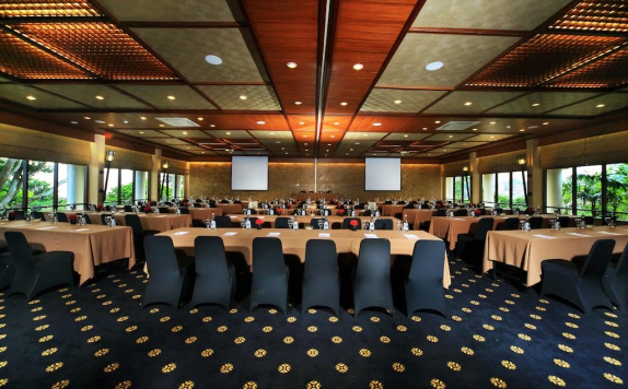 Ballroom di Novus Giri Resort & Spa