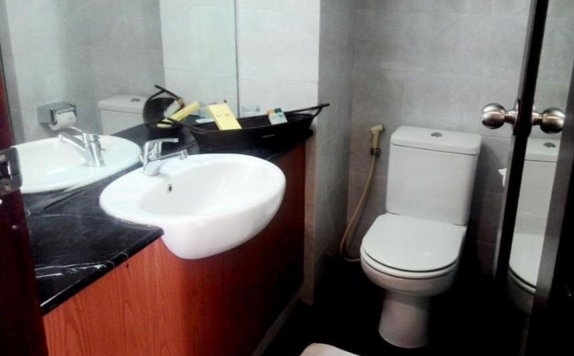 bathroom di Oasis Atjeh Hotel & Resort