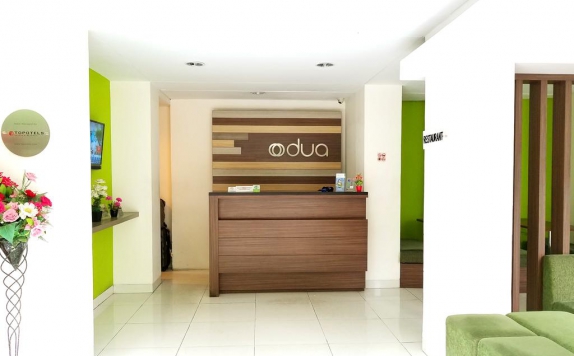 Receptionist di Odua Hotel Bekasi