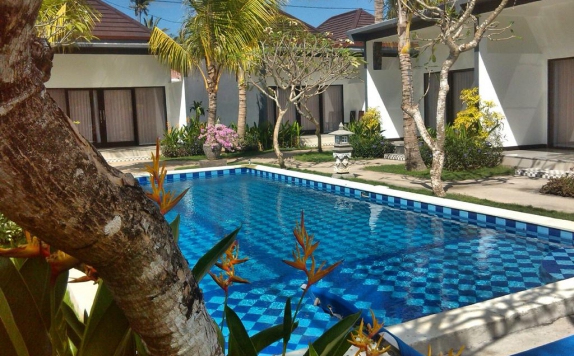 swimming pool di Palm Garden Bali