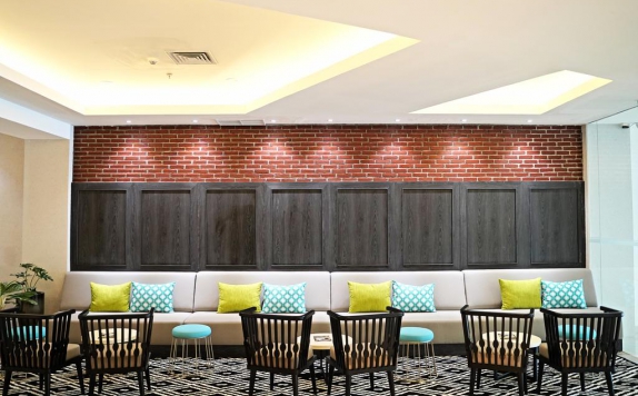 fasilitas di PALM PARK Hotel Surabaya