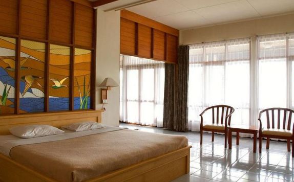 guest room di Pantai Indah Resort Hotel Timur