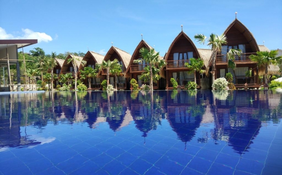 Swimming pool di Java Paradise Resort