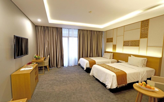 guest room twin bed di Patra Semarang Convention Hotel