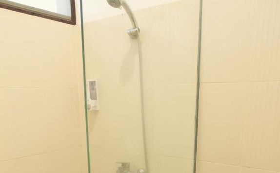 Bathroom di Patrisia Hotel
